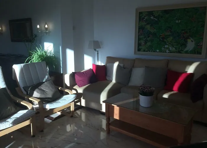 Bonita Casa En Barrio De Monachil